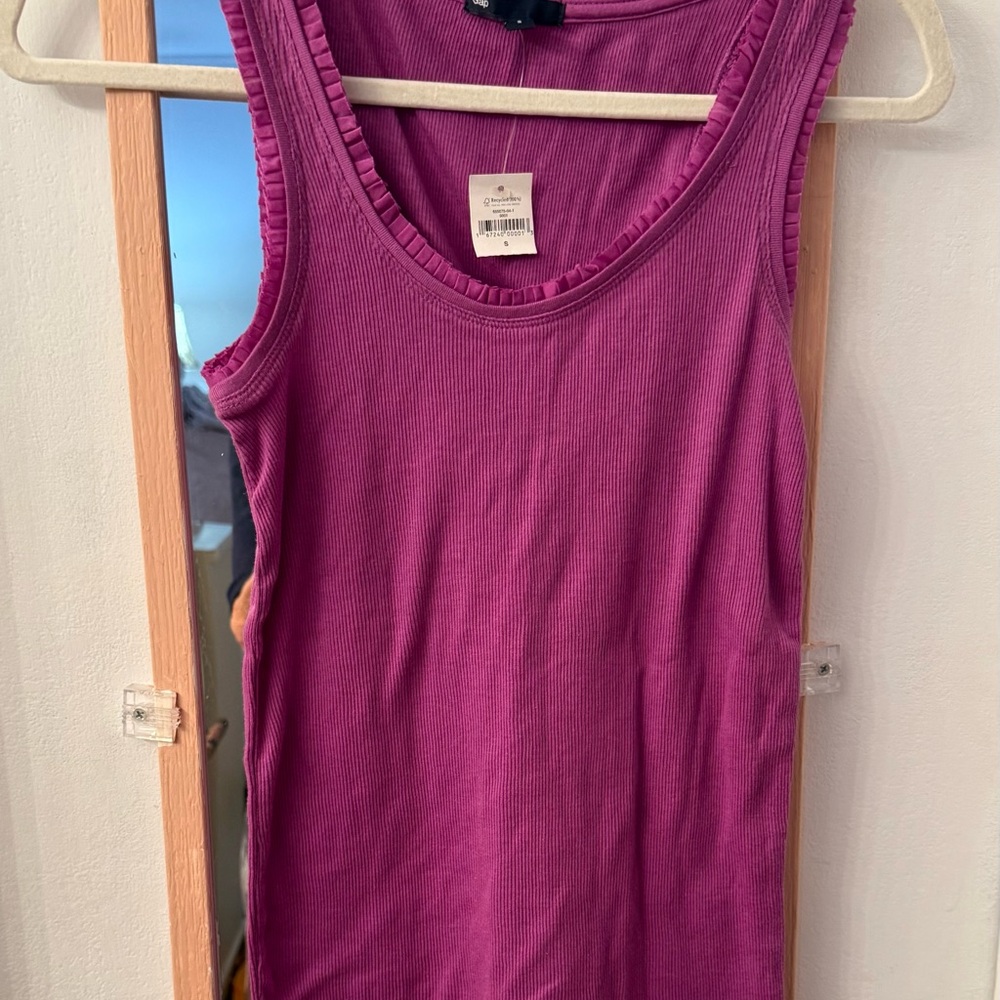 Pink Ribbed Tank Top - Picture 2 of 2